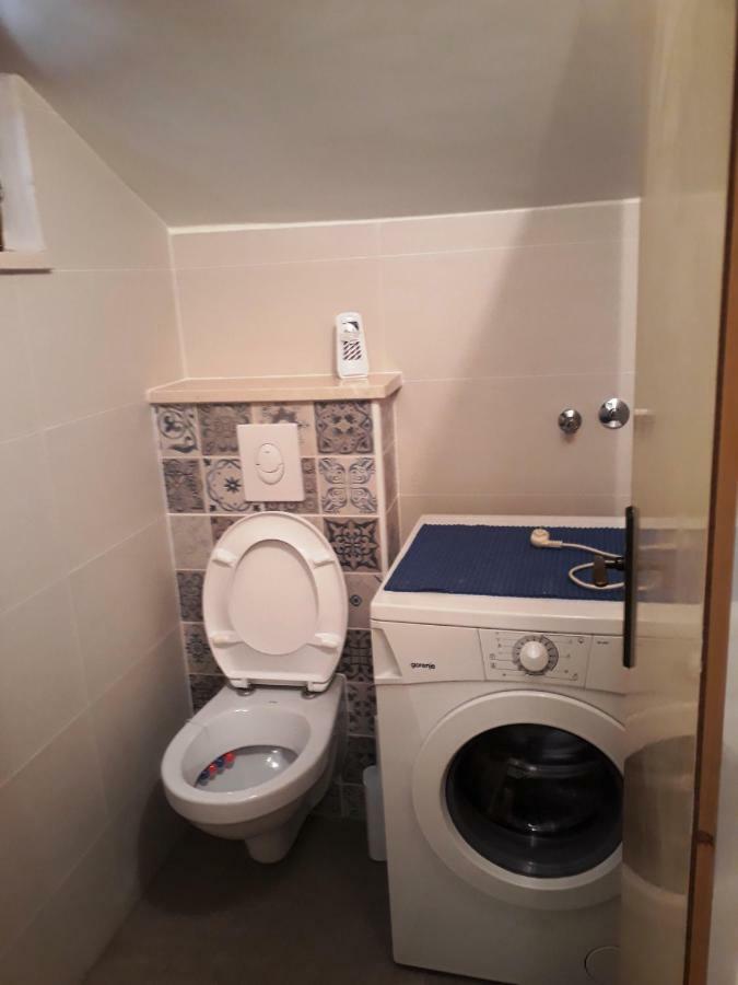 Large And Charming Apartment Near Beach With Big & Sunny Terrace Sumartin Luaran gambar